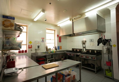 Bondi Beachside Inn - Bed n Breakfasts 2