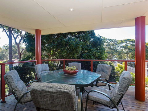 Bonito At Bagnalls Beach' 1/6 Bonito Street - Pet Friendly, Air Conditioning - Bed n Breakfasts 0