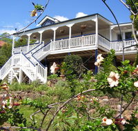 Boonah Hilltop Cottage - Bed n Breakfasts