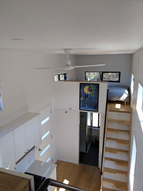 Bottletree Gardens - Mini Manson Blue - Accommodation Australia 3