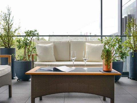 Boutique Stays - The Lincoln, South Yarra Apartment - Local Tourism 3