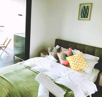 Brand New 2 bed Apartment with Absolute Park View - Australia Shopping