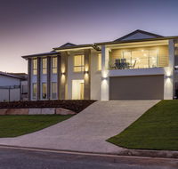 Brand New Executive Living - Australia Shopping