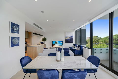 Brand New Luxury Walking To Shopping Mall, Cinema. - Australia Shopping 3