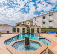 Breakers Block 1 unit 1- Pool in complex - across the road from the beach - Accommodation Australia