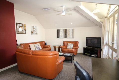 Briars Country Lodge - Bed n Breakfasts 3