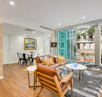 Brisbane Luxury CBD 2 level 3 Bed Private Entrance Car Space - Accommodation Australia