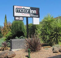 Bristol Hill Motor Inn  Peppa's Licensed Restaurant - Accommodation Australia