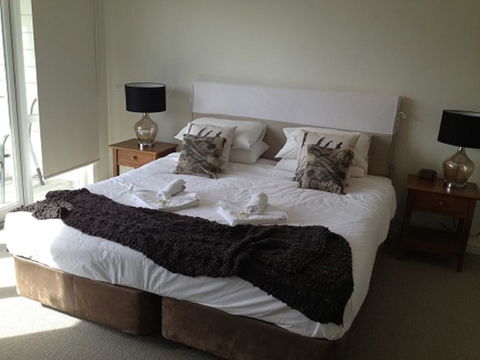 Broadbeach Inverloch Resort - Accommodation Australia 2