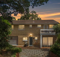 Broadbeach Retreat - 32 Broadbeach Drive - Accommodation Australia