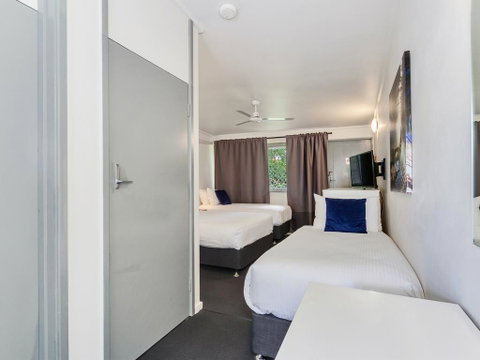 Brook Hotel - Accommodation Australia 2