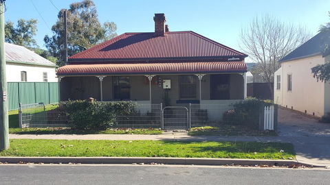 Browncoat Cottage Mudgee - Accommodation Australia 0