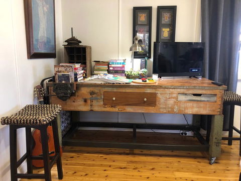 Bungalow@Tenterfield - Modern Vintage Luxury - Accommodation Australia 3