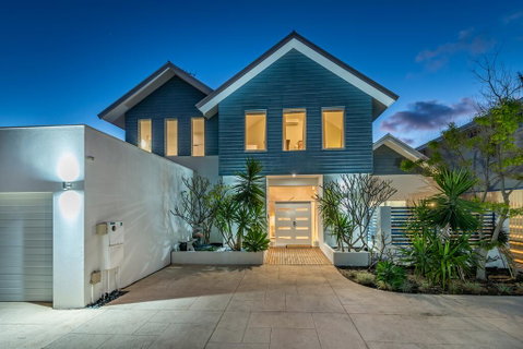 Burns Beach Bed And Shower - Accommodation Australia 0