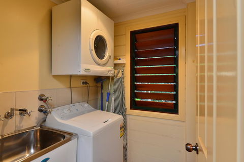 Bushland Cottages And Lodge - Accommodation Australia 1