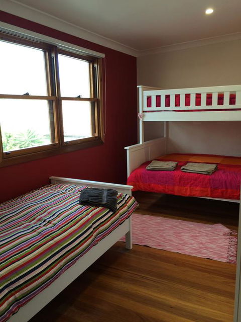 By The Bay - Accommodation Australia 3