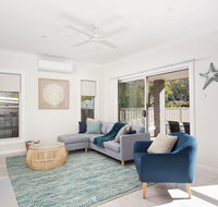 C A L M at beautiful Shoal Bay - Accommodation Australia