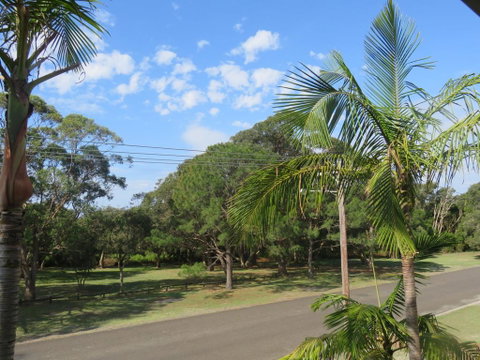 Cabenay 3 - VIEWS ACROSS THE PARK - Accommodation Australia 2