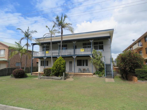 Cabenay 3 - VIEWS ACROSS THE PARK - Accommodation Australia 1