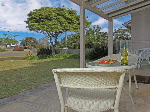 Callala Beach Cottage - Charm And Character - Accommodation Australia 0