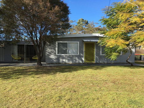 Callala Sun - Modern And Functional - Accommodation Australia 0