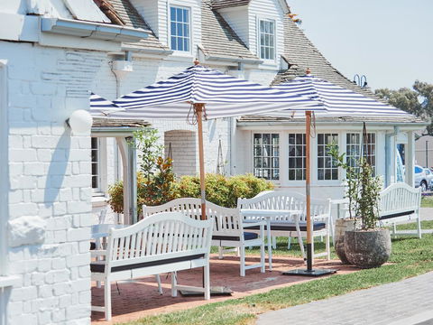 Camden Valley Inn - Accommodation Australia 1