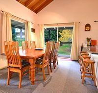 Camellia Lodge - Local Tourism