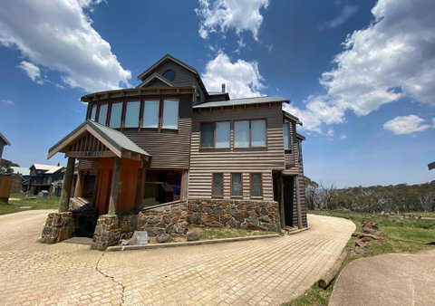 Camelot - Bed n Breakfasts 1