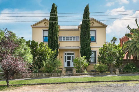 Campbell House - Accommodation Australia 0