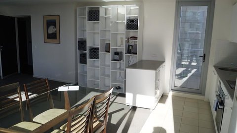 Canberra CBD Metropolitan - Australia Shopping 0