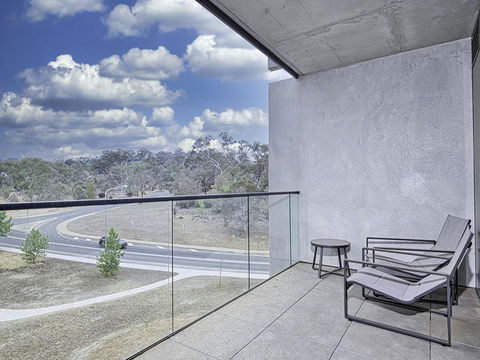 CANBERRA CHIC-hosted By:L'Abode Accommodation - Accommodation Australia 1