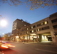 Canberra City YHA - Australia Shopping