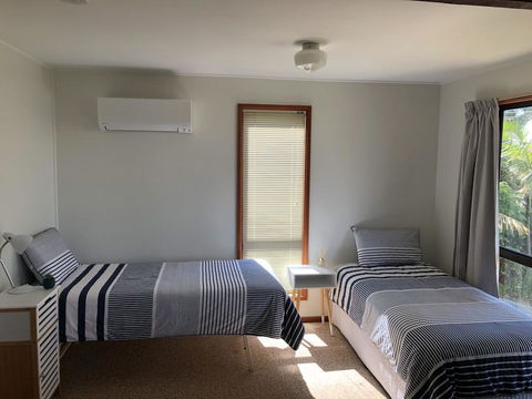 Canberra Cres 42 Burrill Lake - Accommodation Australia 1