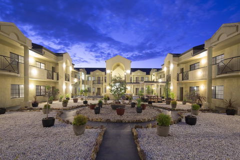 Canberra Parklands Central Apartment Hotel - Accommodation Australia 1