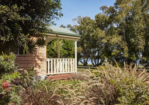 Canton Beach Holiday Park - Accommodation Australia 0