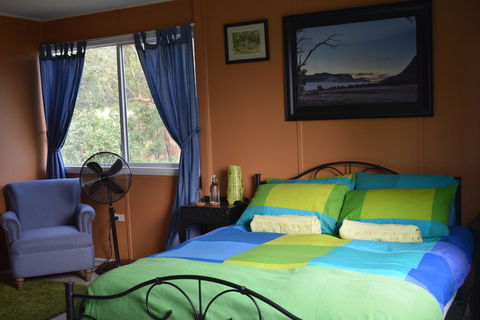 Capertee Valley Farmstays: Glenbrook Cottage - Australia Shopping 1