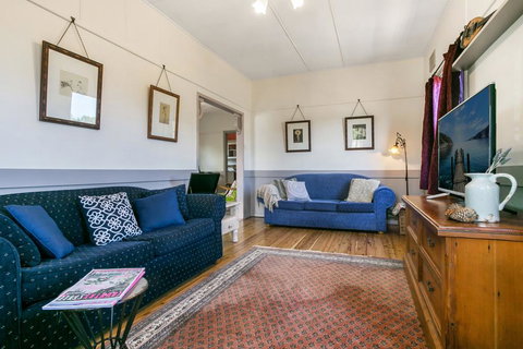 Carinya Cottage - Accommodation Australia 2