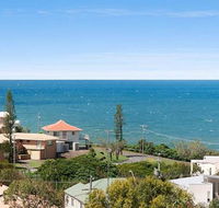 Carolyn's Beach House - Australia Shopping