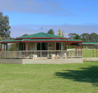 Carolynnes Cottages - Accommodation Australia