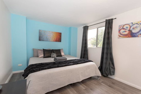 Carramar Studio KingBed PrivateRm 1 Min To Station - STUDIO - Local Tourism 0