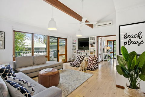 CASTAWAY - Local Tourism 0