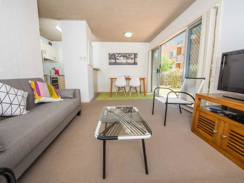 Castaway At Shoal Bay - Local Tourism 3