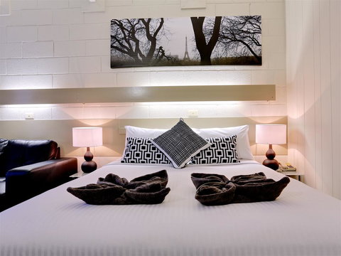 Castle Creek Motel - Accommodation Australia 0