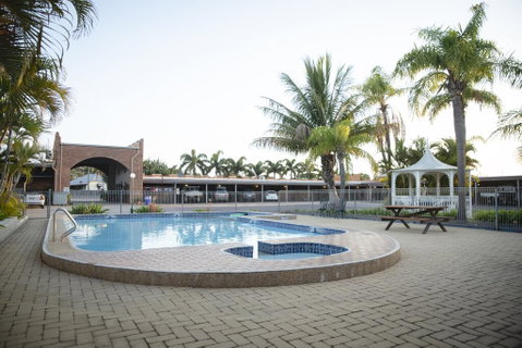 Castle Motor Lodge - Accommodation Australia 3