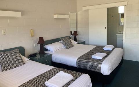 Castlereagh Lodge Motel - Australia Shopping 1
