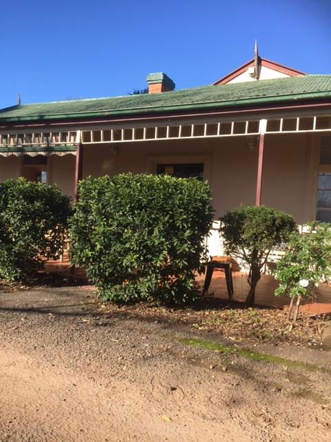 Catania Cottage & Farmhouse - Accommodation Australia 0