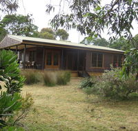 Cedar Cottage Nelson-2 Acre Retreat - Australia Shopping