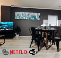 Central City Convenience - Free Parking  WiFi - Accommodation Australia
