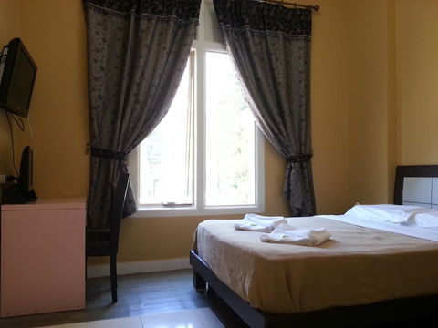 Central Private Hotel - Accommodation Australia 1
