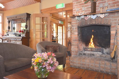 Central Springs Inn - Accommodation Australia 1